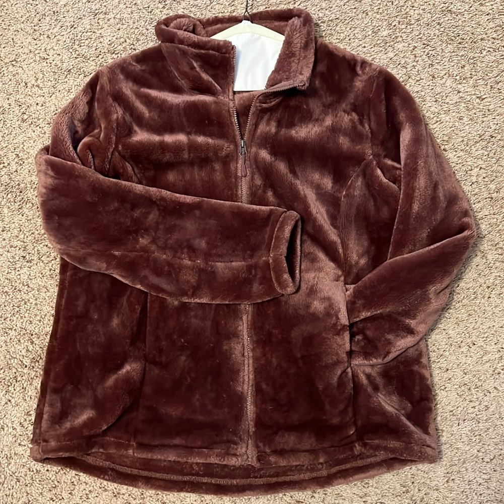 Perfect fuzzy fall jacket!